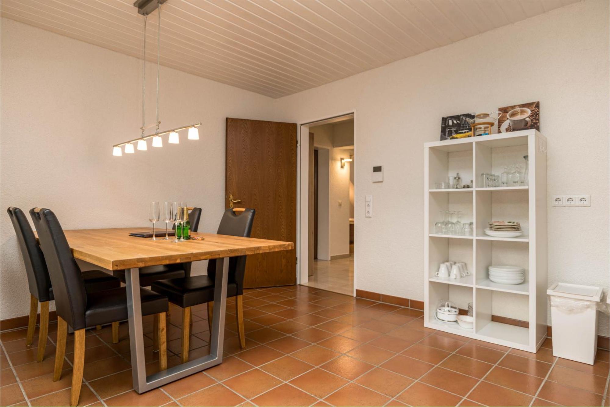Riesling Appartement For 2 - 4 People - Billiards - Balcony With Mosel View - Parking - Wine Barrel Bar - Fully Equipped Kitchen - Netflix - Waiputv - 3 Km From Cochem Klotten Zewnętrze zdjęcie