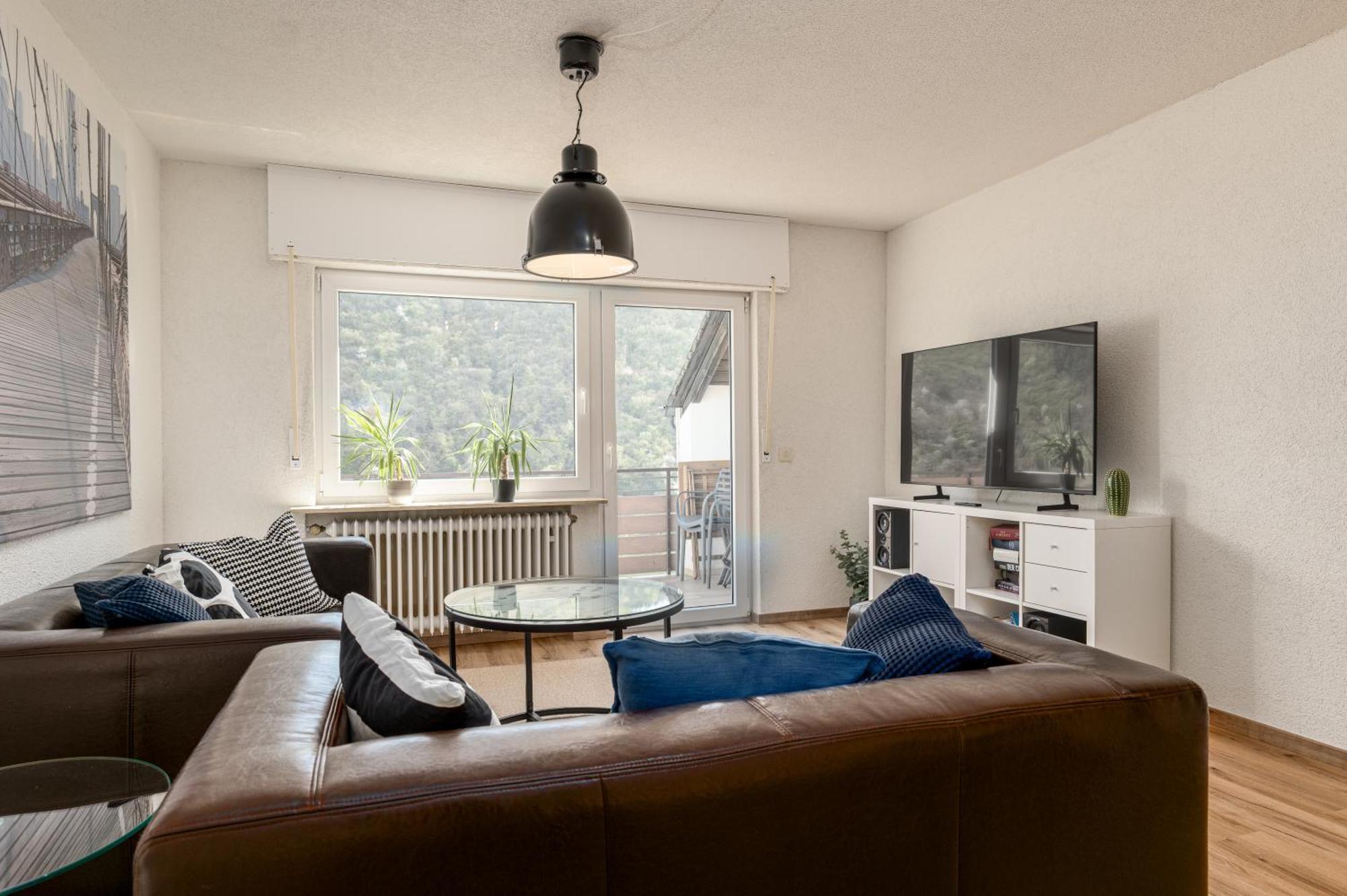 Riesling Appartement For 2 - 4 People - Billiards - Balcony With Mosel View - Parking - Wine Barrel Bar - Fully Equipped Kitchen - Netflix - Waiputv - 3 Km From Cochem Klotten Zewnętrze zdjęcie