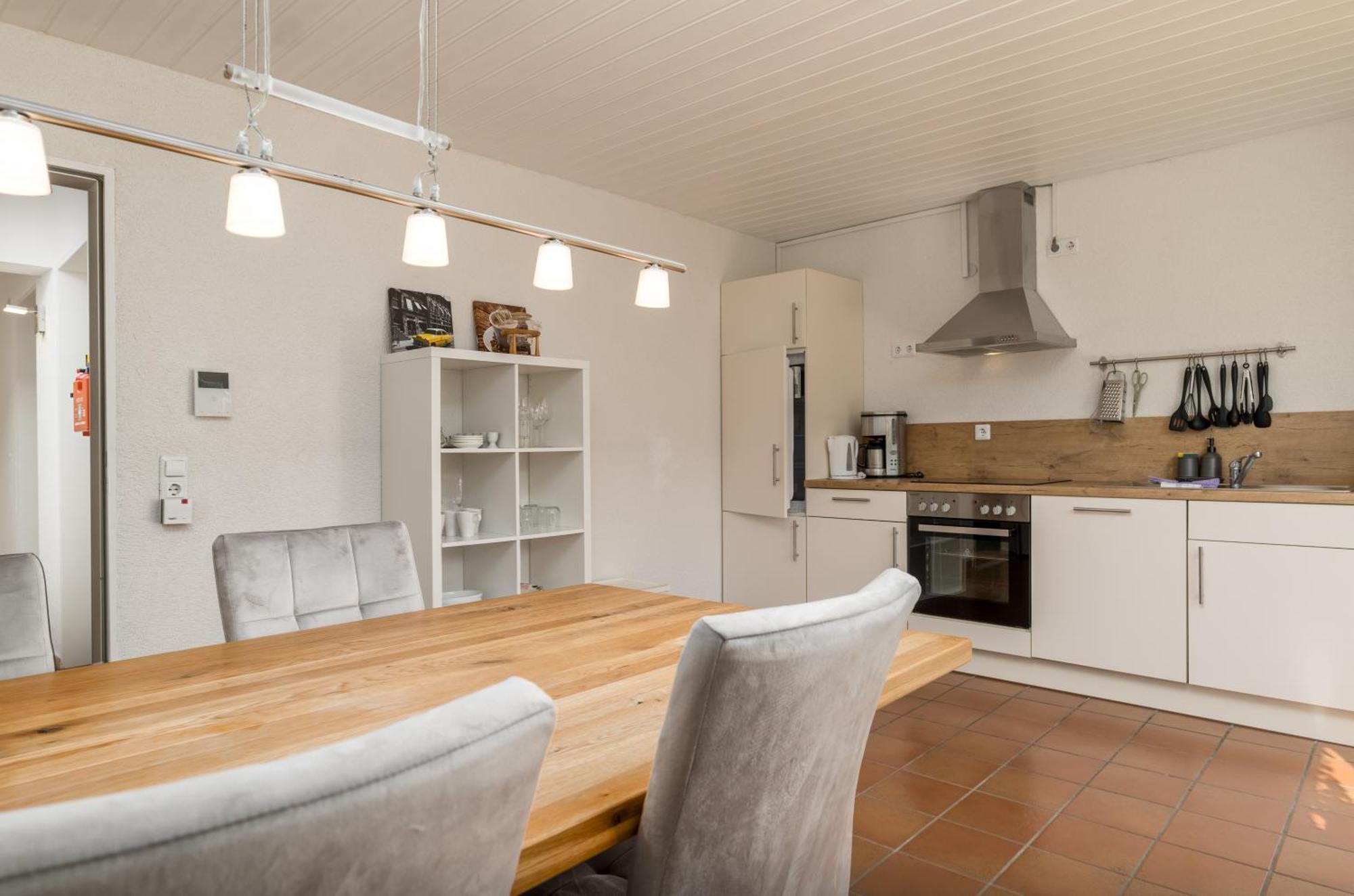 Riesling Appartement For 2 - 4 People - Billiards - Balcony With Mosel View - Parking - Wine Barrel Bar - Fully Equipped Kitchen - Netflix - Waiputv - 3 Km From Cochem Klotten Zewnętrze zdjęcie